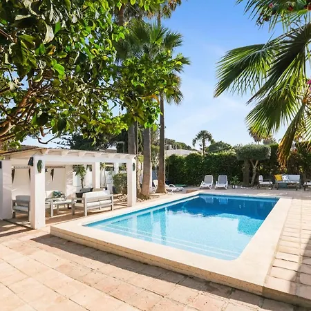 Villa Sahara *